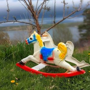 Rocking horse. Vintage . WONDER SHOO-FLY WONDER PRODUCTS CO.COLLERVILLE. TENNESS